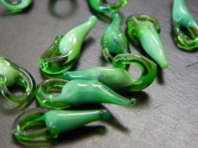 21MM Dark Green & Green Handmade Chili Pepper Lampwork Glass Pendant Beads - 5 - Thumbnail 8