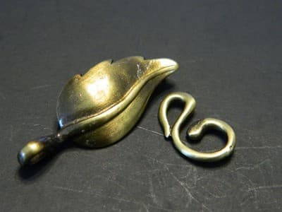 33MM Brushed Bronze Floral Leaf Toggle & Tbar Clasps - Bronze/Brass Toggle - Thumbnail 2