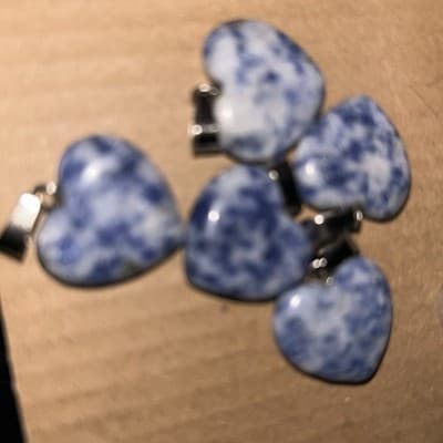 20 mm Apatite Crystals Heart Pendant - Thumbnail 3