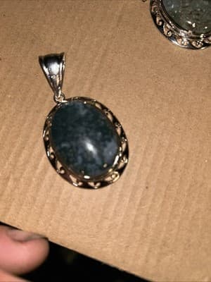 30 mm Oval Moss Agate Gemstone Pendant - Thumbnail 3