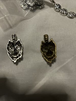 Wolf Head Pendant - Thumbnail 3
