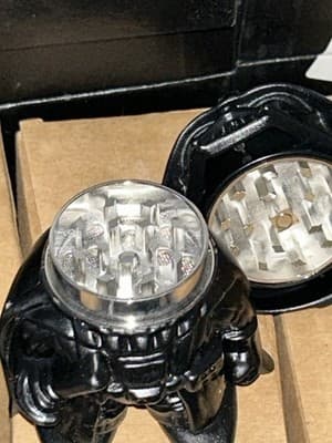 Star Wars Dark Vader Herb Grinder - Thumbnail 3