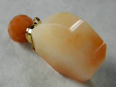 39MM Topaz Jade Openable Perfume Bottle -Orange White Topaz Jade & Gold Pendant - Thumbnail 3