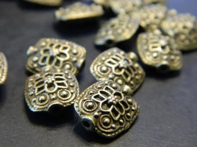 13MM Elegant Decorative Rectangle Antiqued Bronze Spacer Beads - Elegant - Image 1
