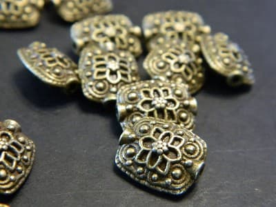 13MM Elegant Decorative Rectangle Antiqued Bronze Spacer Beads - Elegant - Thumbnail 6