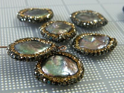 Flat Round Abalone Paua Shell Beads With Gold & Black Rhinestones - Large Shell - Image 1