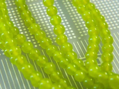 4MM Spring Green Natural Malaysia Jade Beads- Round Light Green Malaysia Jade - Thumbnail 3