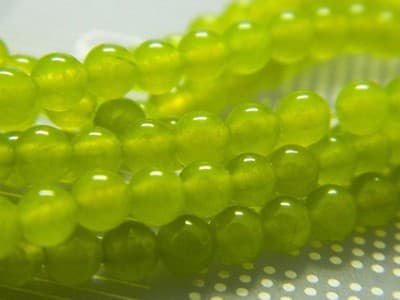 4MM Spring Green Natural Malaysia Jade Beads- Round Light Green Malaysia Jade - Thumbnail 4