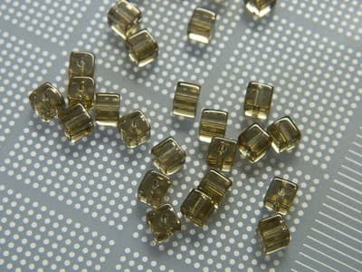 4MM Smoky Topaz Square Glass Beads - Transparent Gray Cube Glass Beads - Square - Thumbnail 2