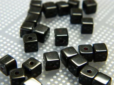 4MM Opaque Black Square Glass Beads - Transparent Cube Glass Beads - Square - Thumbnail 2