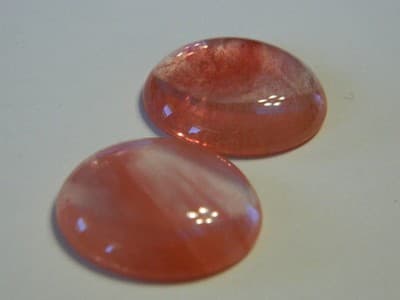 25MM Basic Round Synthetic Cherry Quartz Cabochon - Red & Clear Glass Quartz - Thumbnail 4