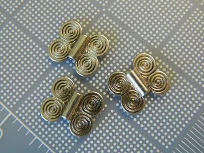 20mm Big Vintage Style Silver Metal Pewter Butterfly Beads - Big Tibetan Style - Thumbnail 4