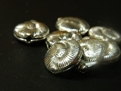 18.5MM BIG HOLE Flat Round Antiqued Silver Pewter Beads - Large Ocean Shell - Image 1