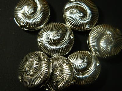 18.5MM BIG HOLE Flat Round Antiqued Silver Pewter Beads - Large Ocean Shell - Thumbnail 2