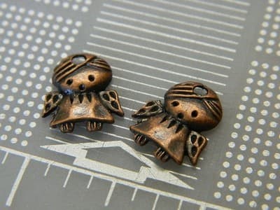 14MM Red Copper Tibet Style Guardian Angel Tab Charm Pendants - Copper Toned - Thumbnail 2