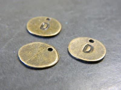 13MM Bronze Initial Letter "D" Alphabet Charm Pendants-Brass Alphabetical - Thumbnail 4