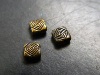 6MM Reddish Bronze Flat Square Imprinted Line Spacer Beads - Metal Spacer Bead - Thumbnail 2