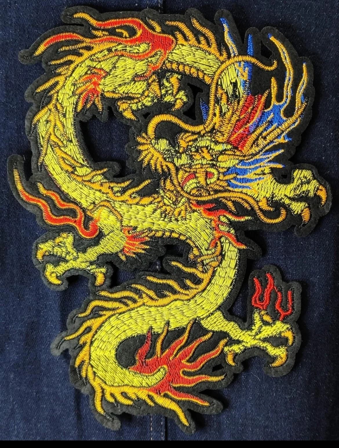 Large Coiled Chinease Dragon Patch -Sew On Type - Thumbnail 4