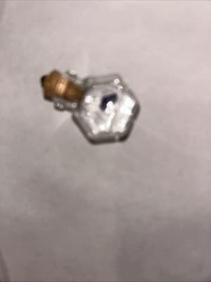 Pendant Jar With Small Sodalite Stone - Worn To Facilitate Positive Thinking - Thumbnail 4