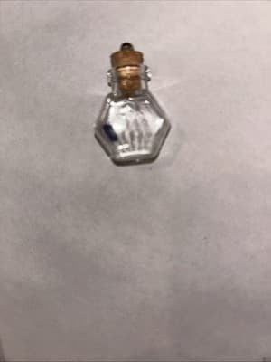 Pendant Jar With Small Sodalite Stone - Worn To Facilitate Positive Thinking - Thumbnail 3