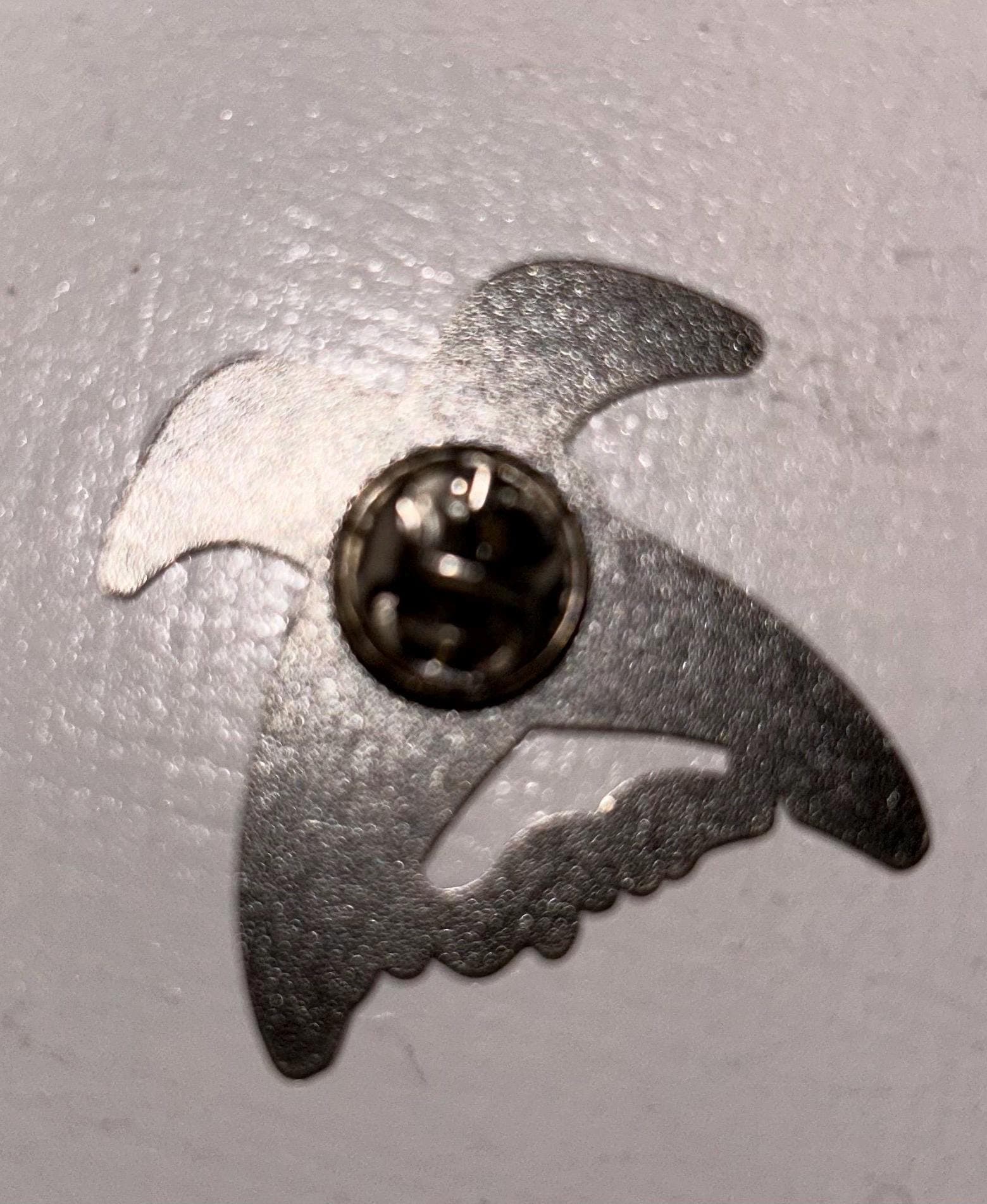 Huginn & Muninn Odin's Ravens Enamel Pin - Norse Viking Mythology Badge - Thumbnail 3