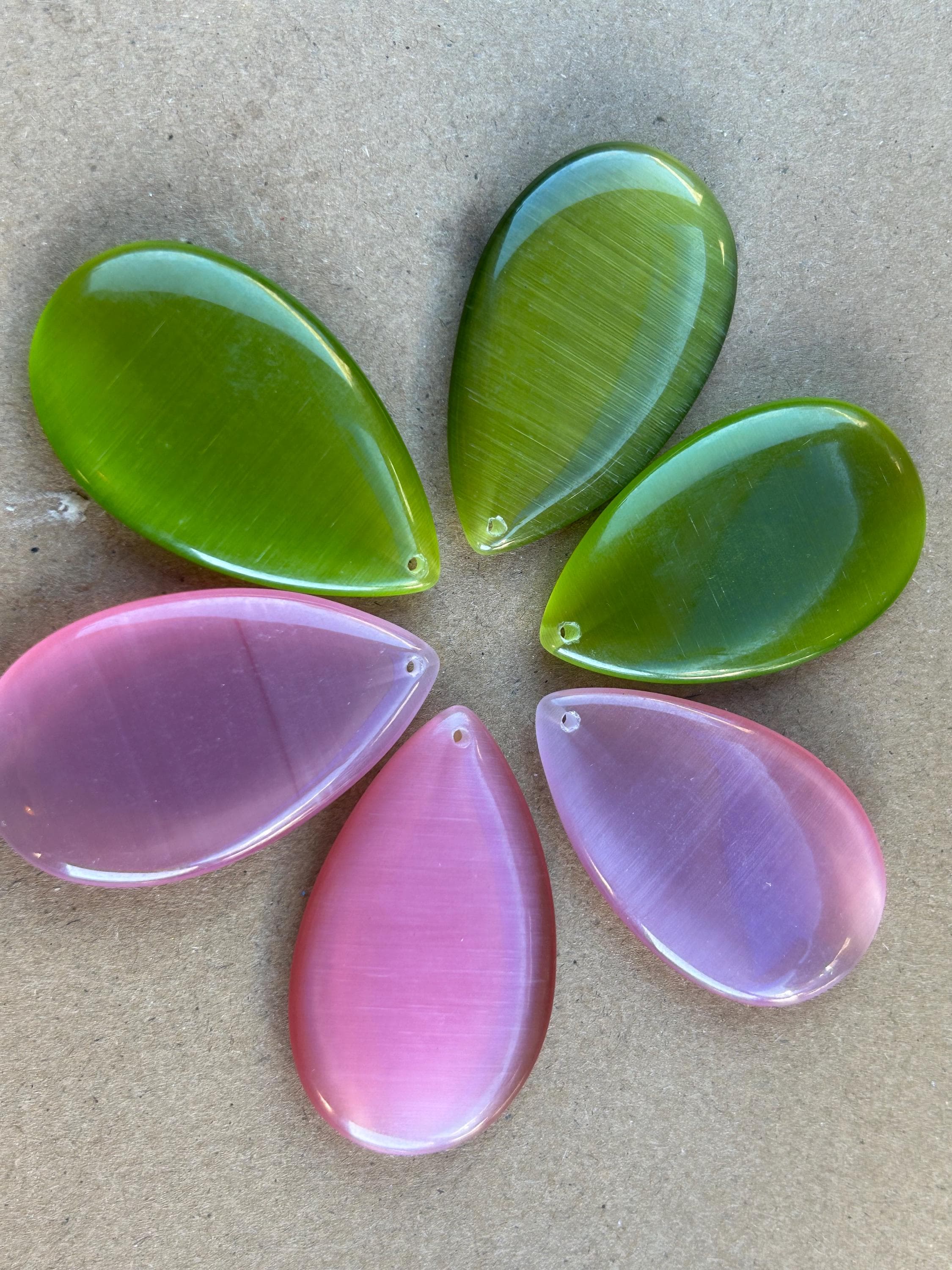 Pink or Green 39 mm Cats Eye Pendant chrysoberyl gemstone - Thumbnail 10