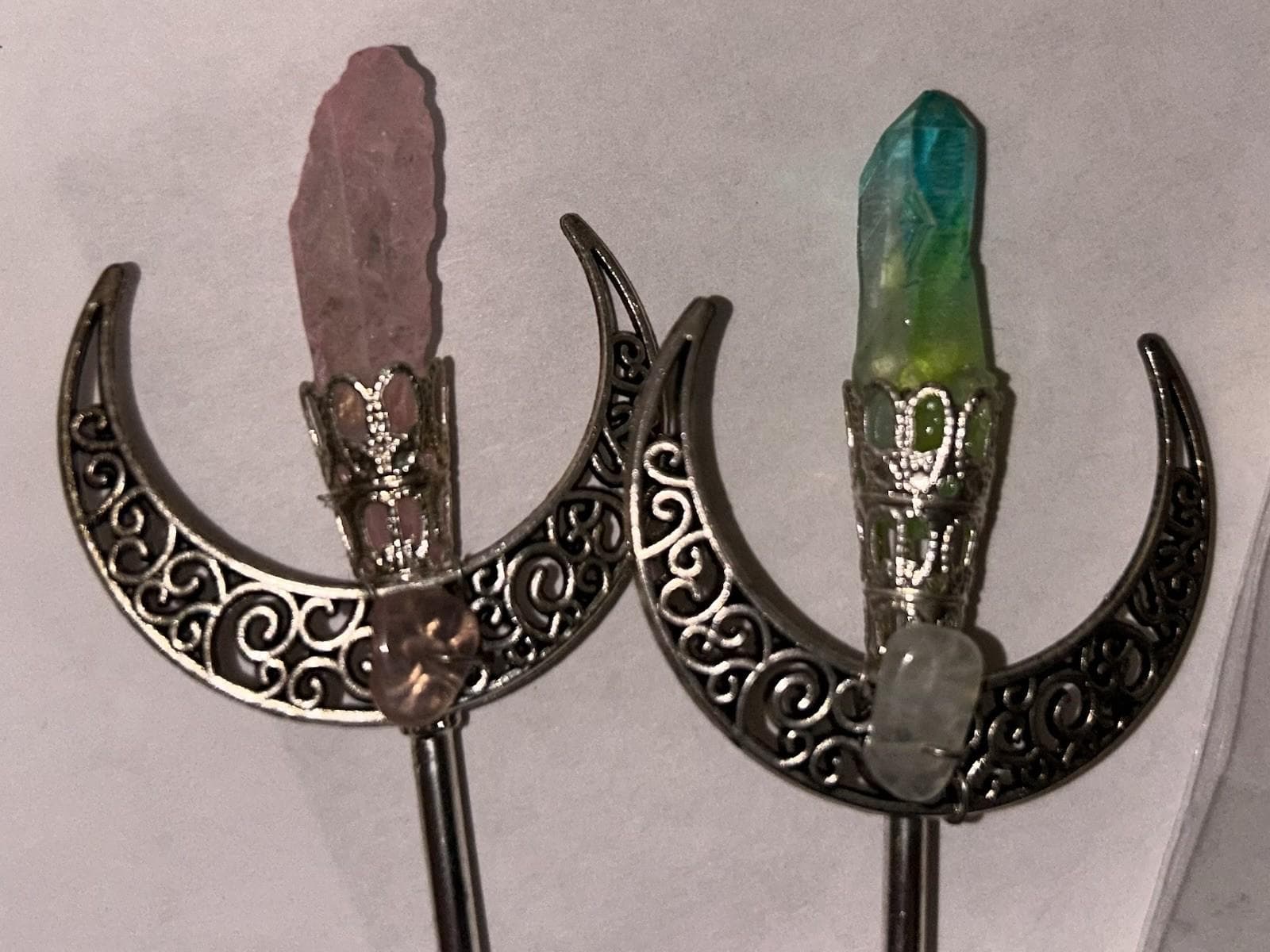 Skull Hair Wand: Pink Quartz and Silver Moon (Boho Gothic Style) - Thumbnail 7