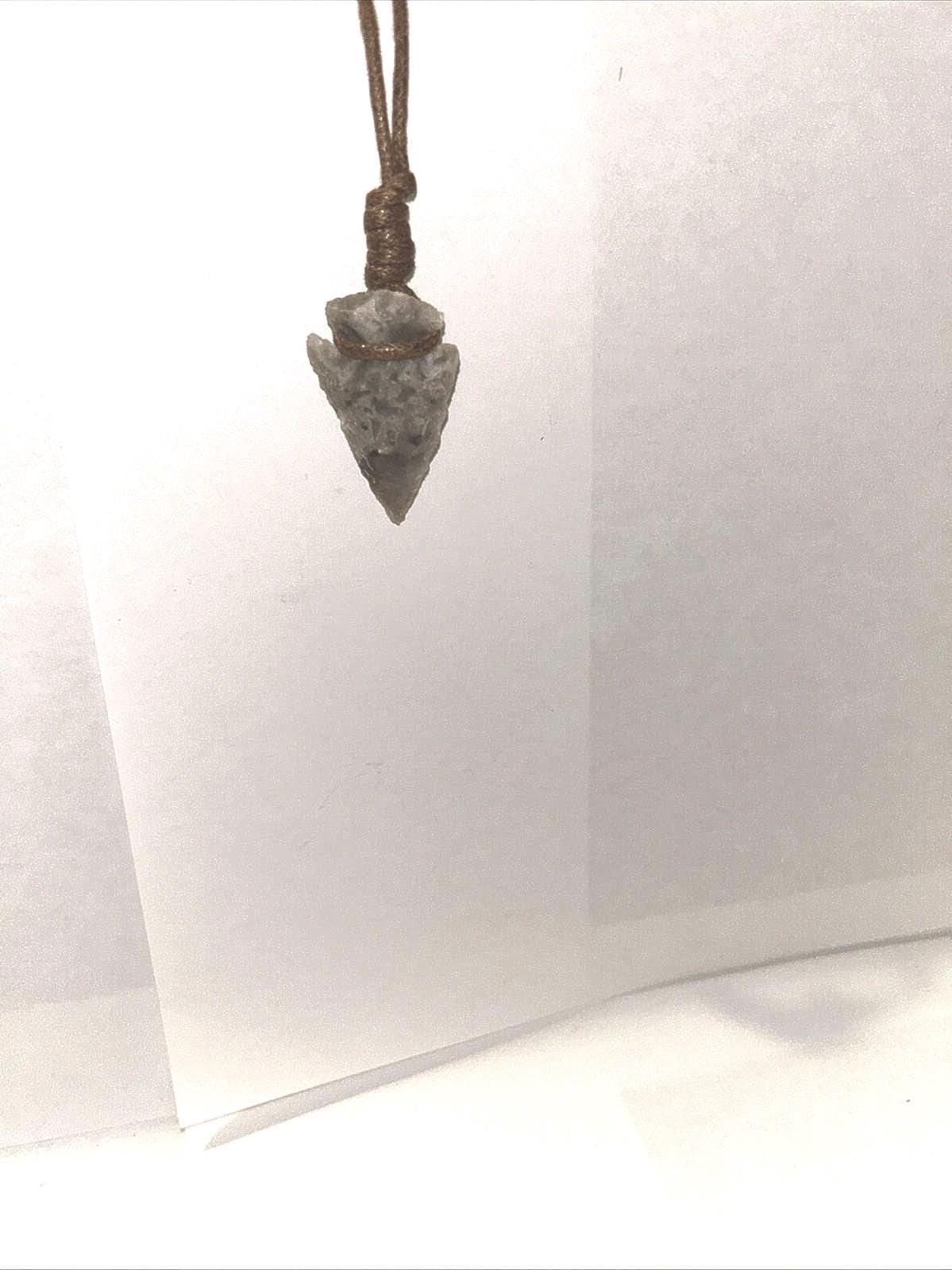 Arrowhead Pendant Necklace: Gray Chert Stone, Earth Tones - Thumbnail 2