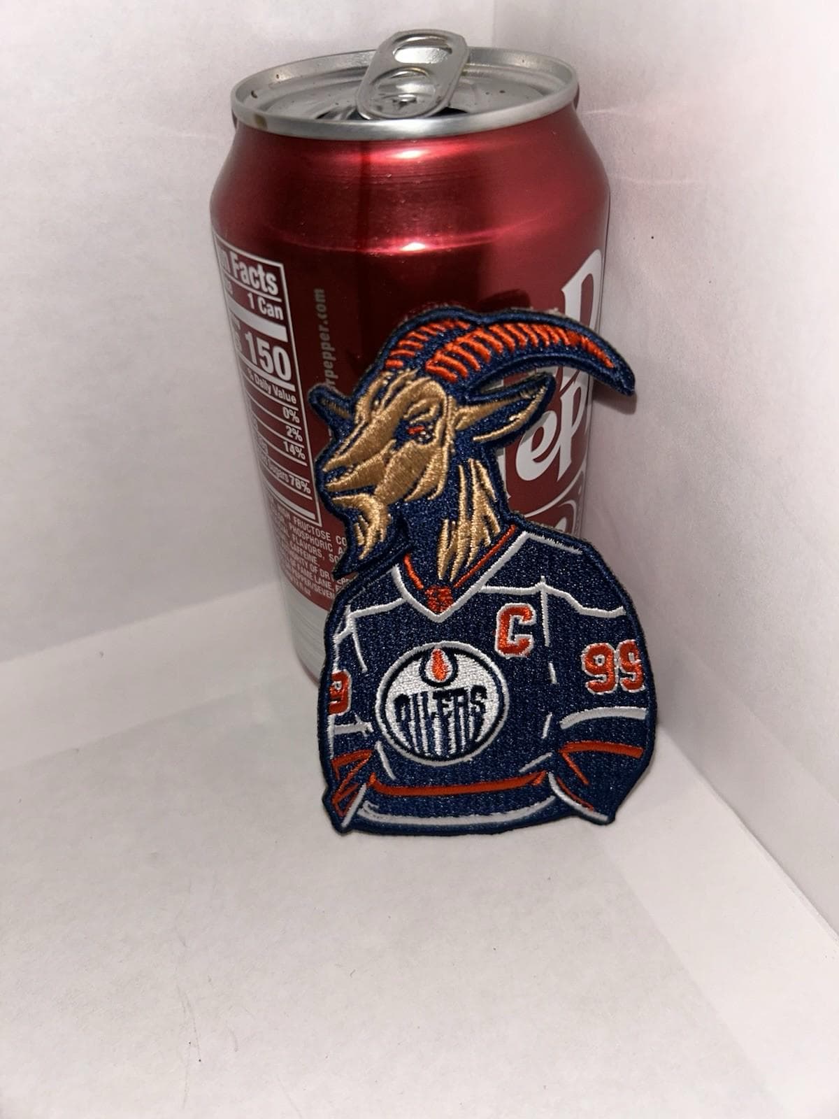 Hockey Patch: Retro Wayne Gretzky #99 (Iron-On Embroidery) - Thumbnail 3