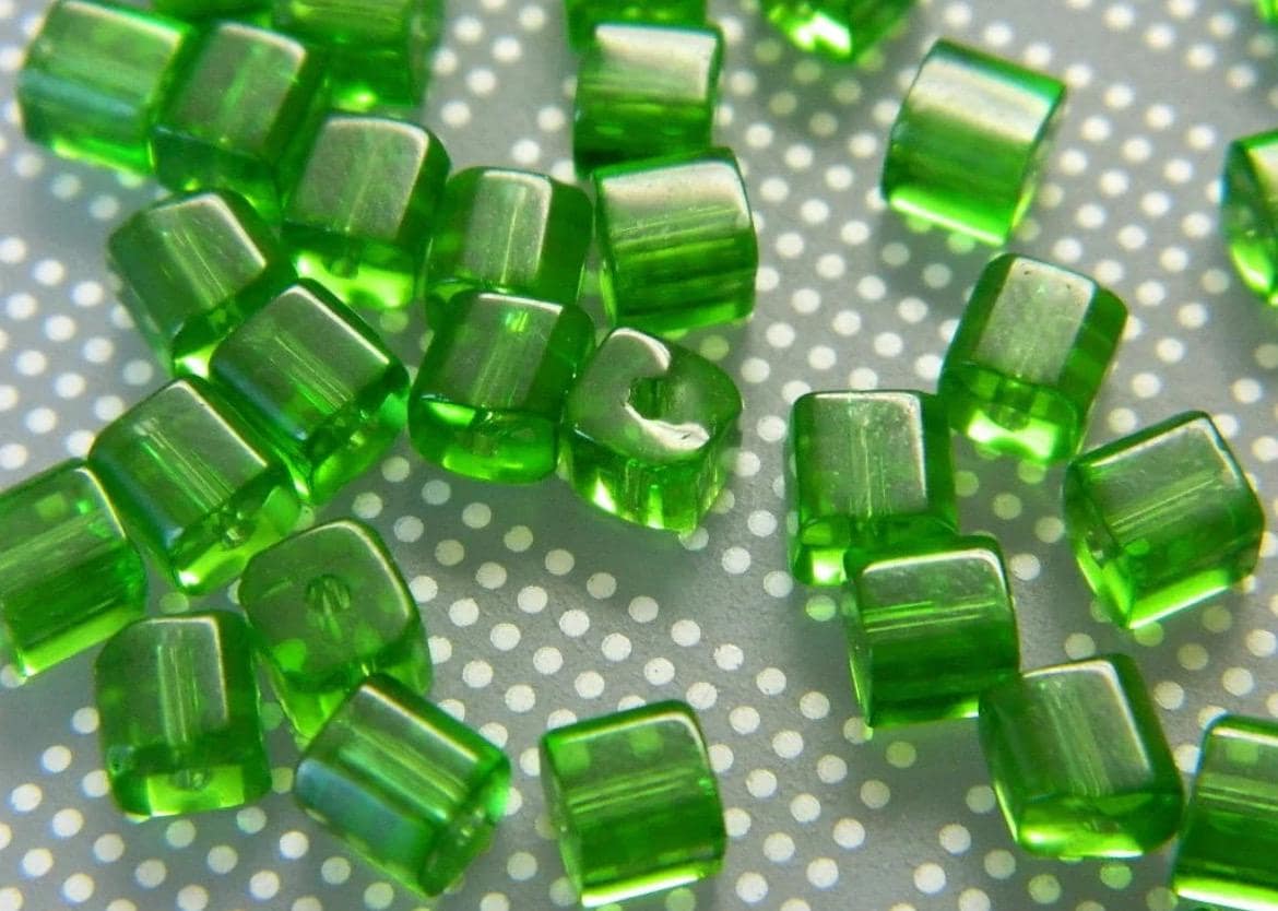 50 Glass Cube Beads: Square Shape (4mm, Small Hole) Choose color in variations - Thumbnail 11