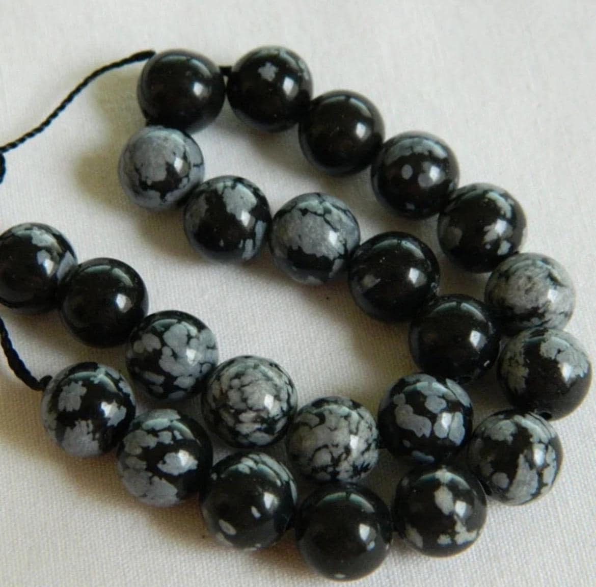 8MM Round Natural Snowflake Obsidian Gemstone Beads - Black & White Snowflake - Thumbnail 2