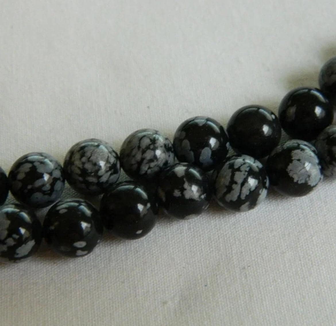 8MM Round Natural Snowflake Obsidian Gemstone Beads - Black & White Snowflake - Thumbnail 3