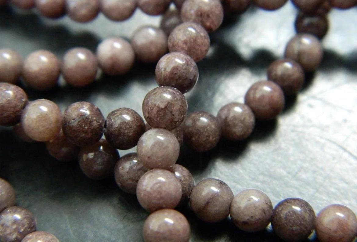AAA Purple Aventurine Beads - 4mm Round Gemstone Strand - Thumbnail 4