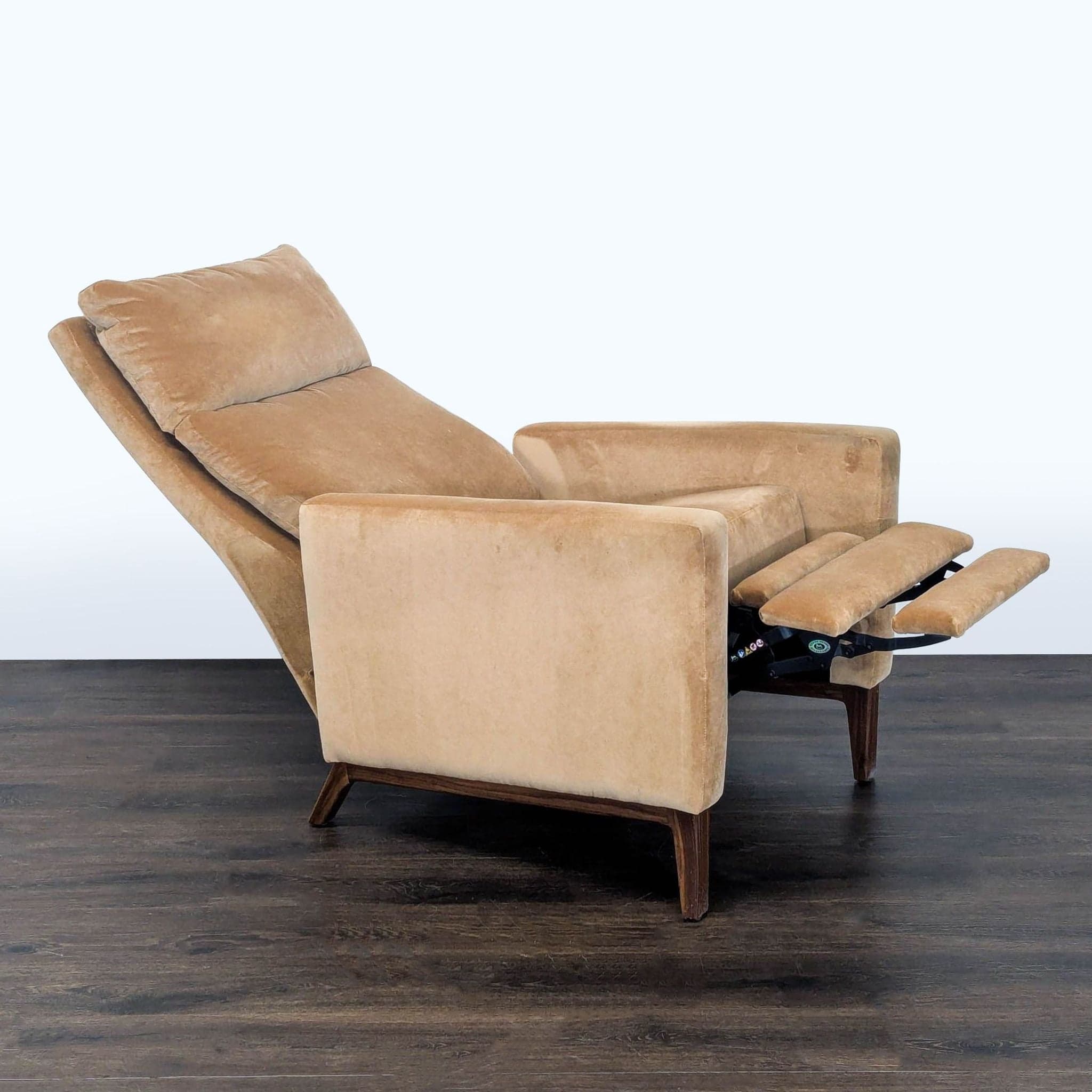 Room and Board Wynton Modern Tan Recliner Lounge Chair - Thumbnail 2