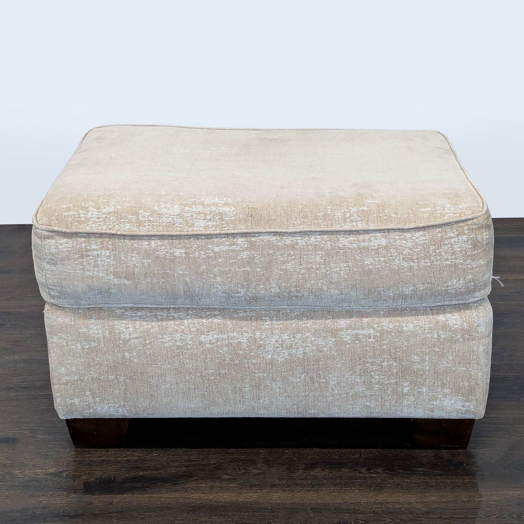 Upholstered Ottoman with Bun Feet - Thumbnail 4