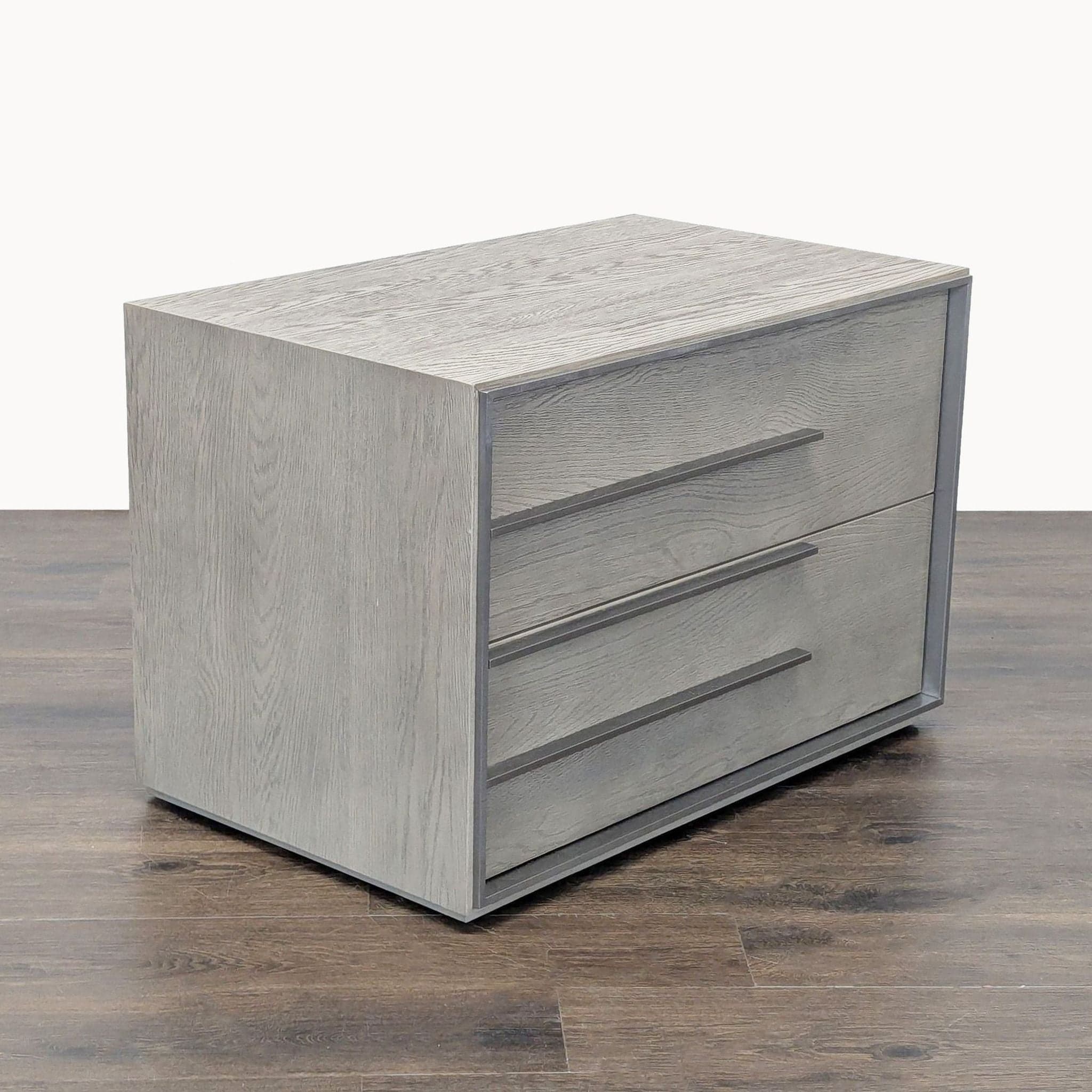 Restoration Hardware Calvin Left Closed Nightstand - Thumbnail 7