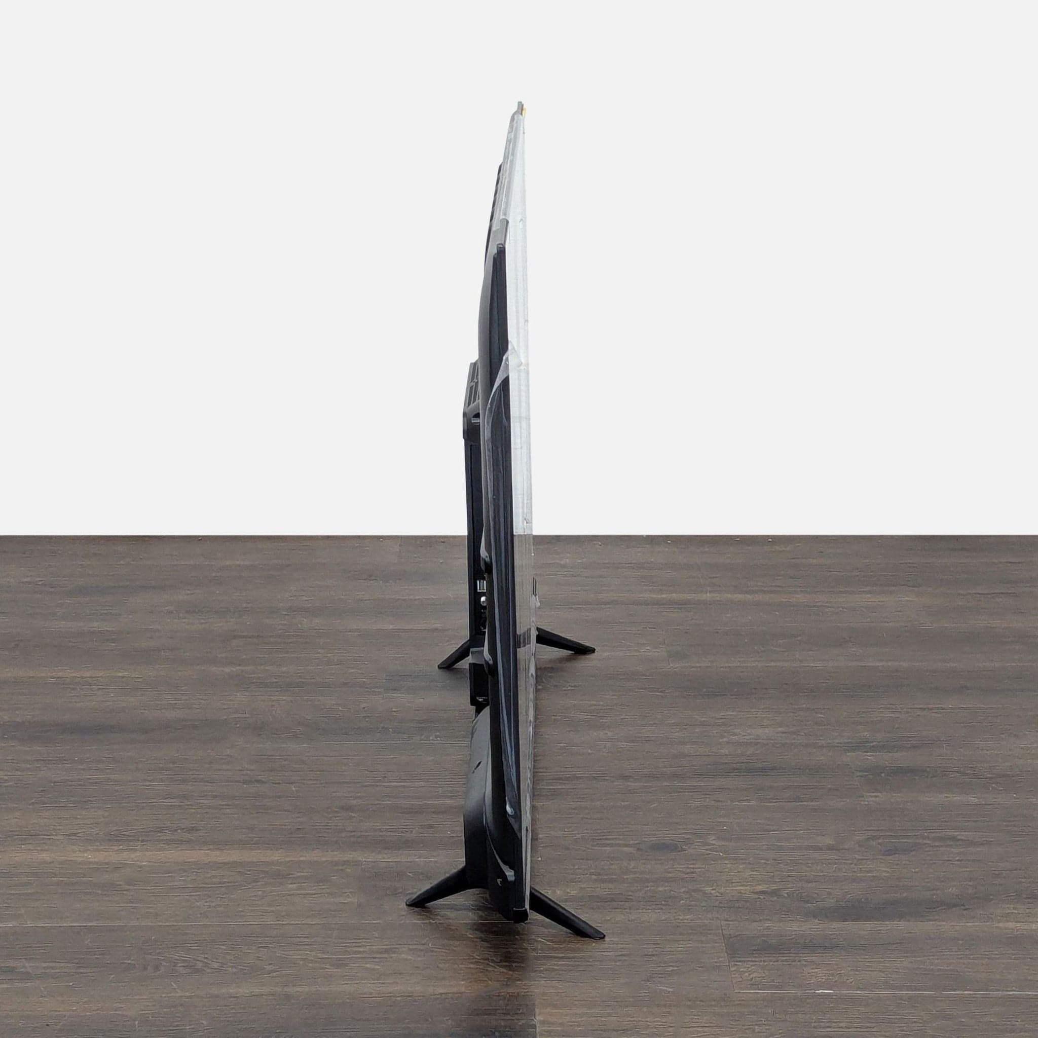 Hisense 40-Inch LED TV – Great Picture, Easy Setup - Thumbnail 3