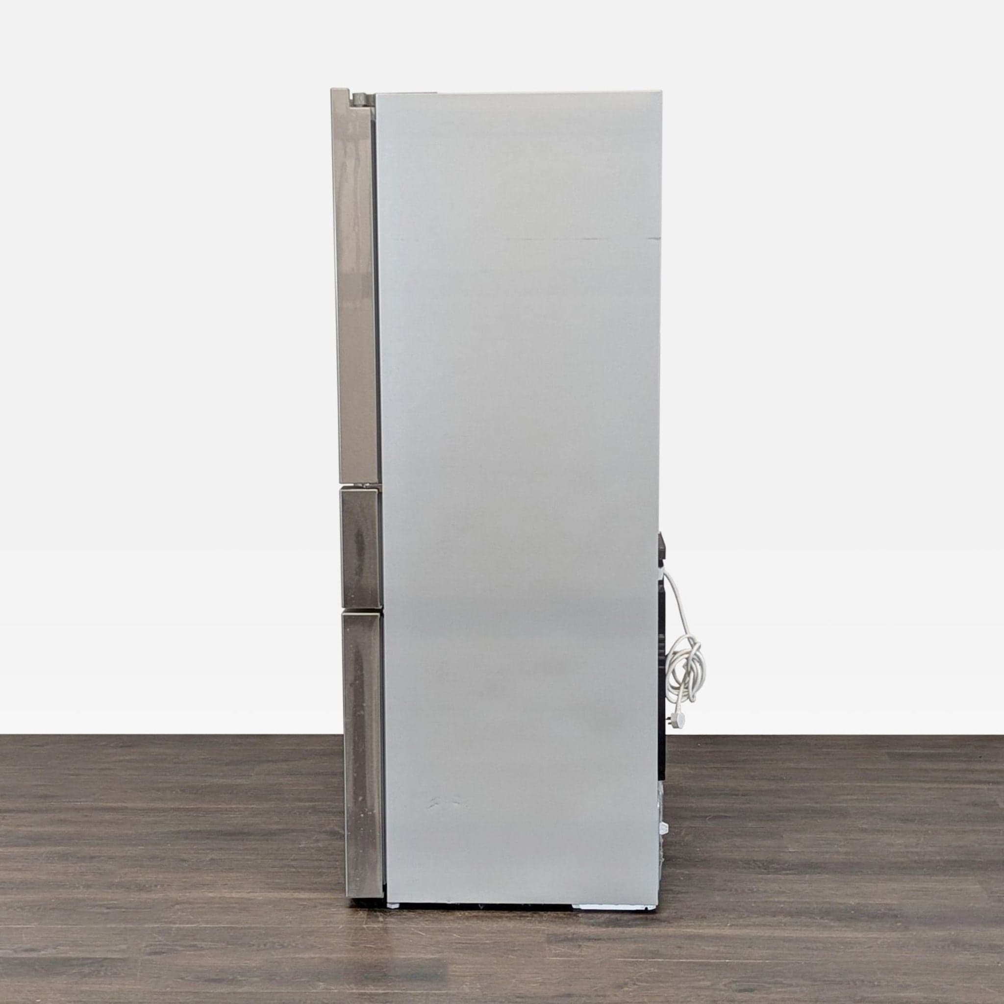 Bosch French Door Refrigerator with Bottom Freezer Drawers – Stainless Steel - Thumbnail 11