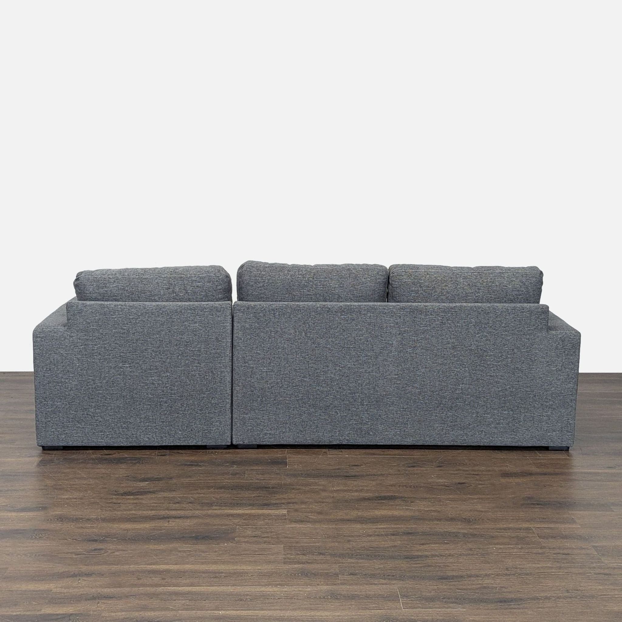 Living Spaces Living Spaces Araceli ll Pewter Gray Sectional Sofa with Right Chaise - Thumbnail 4