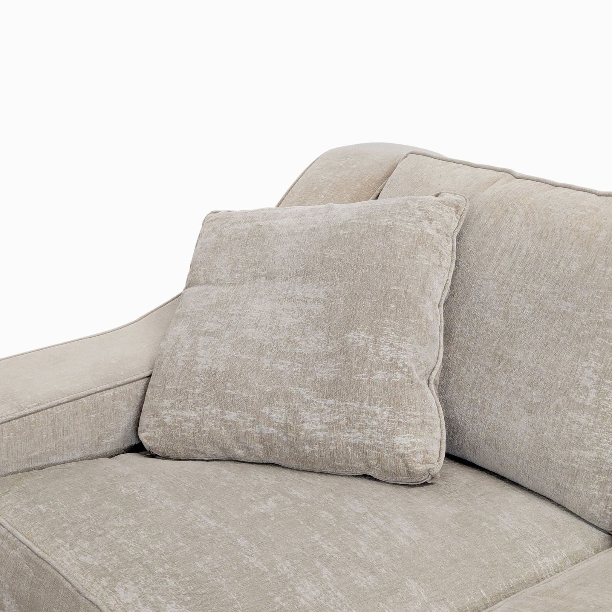 Modern Beige Sectional Sofa with Chaise and Throw Pillows - Thumbnail 6