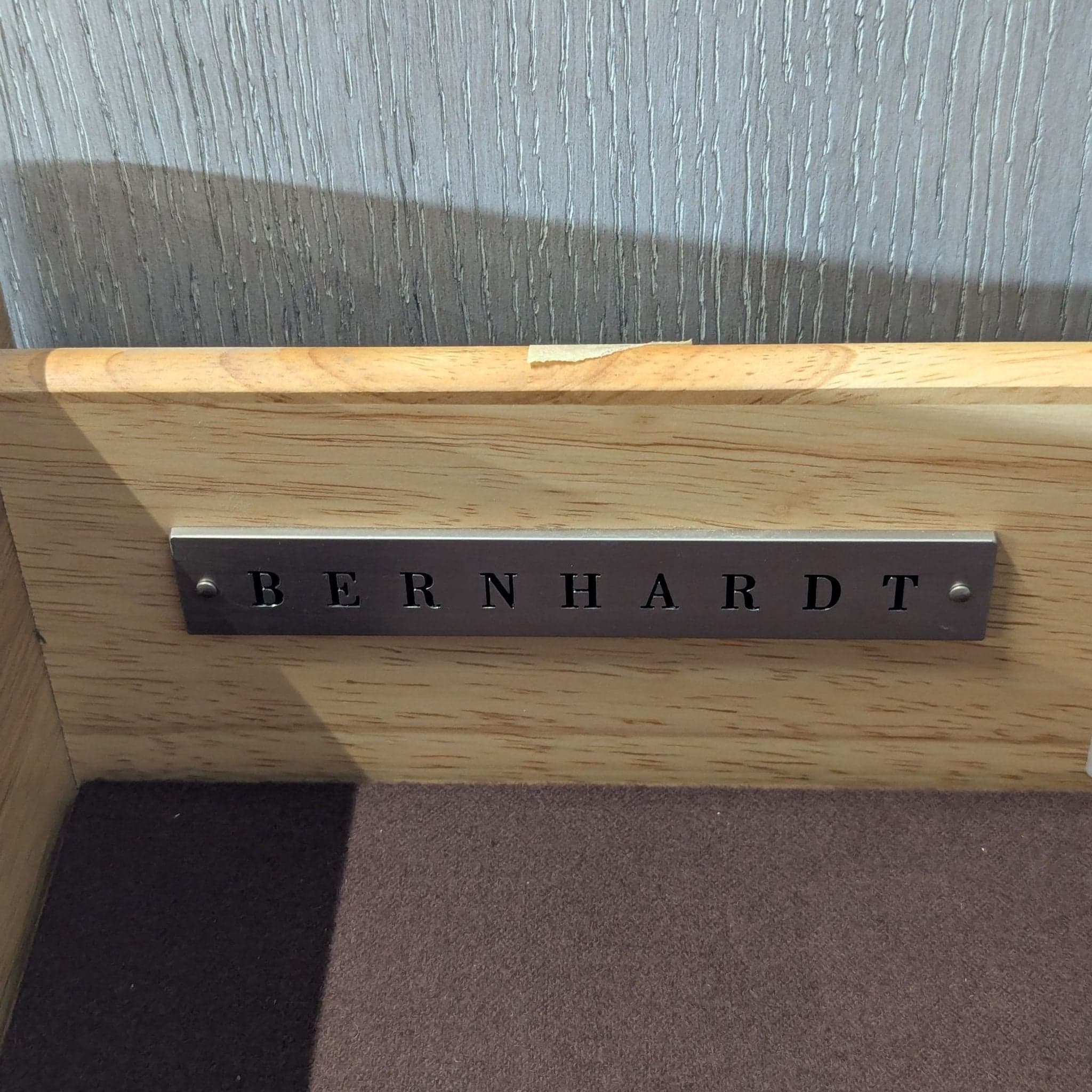 Modern Bernhardt Linea Entertainment Console - Thumbnail 7