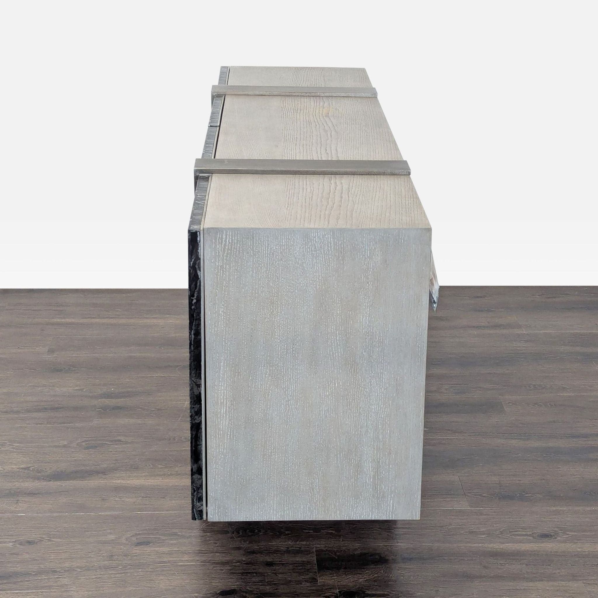 Modern Bernhardt Linea Entertainment Console - Thumbnail 6