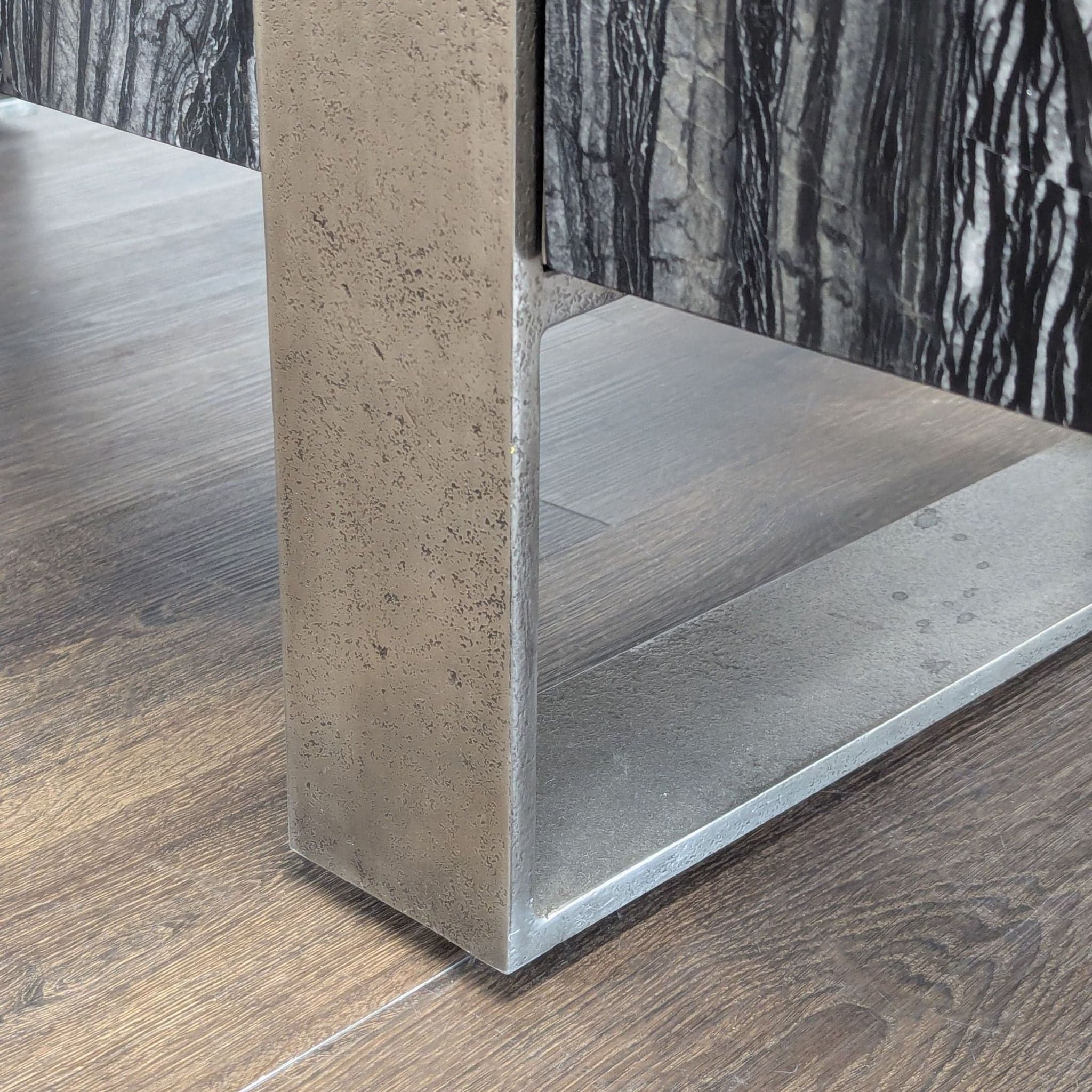 Modern Bernhardt Linea Entertainment Console - Thumbnail 10