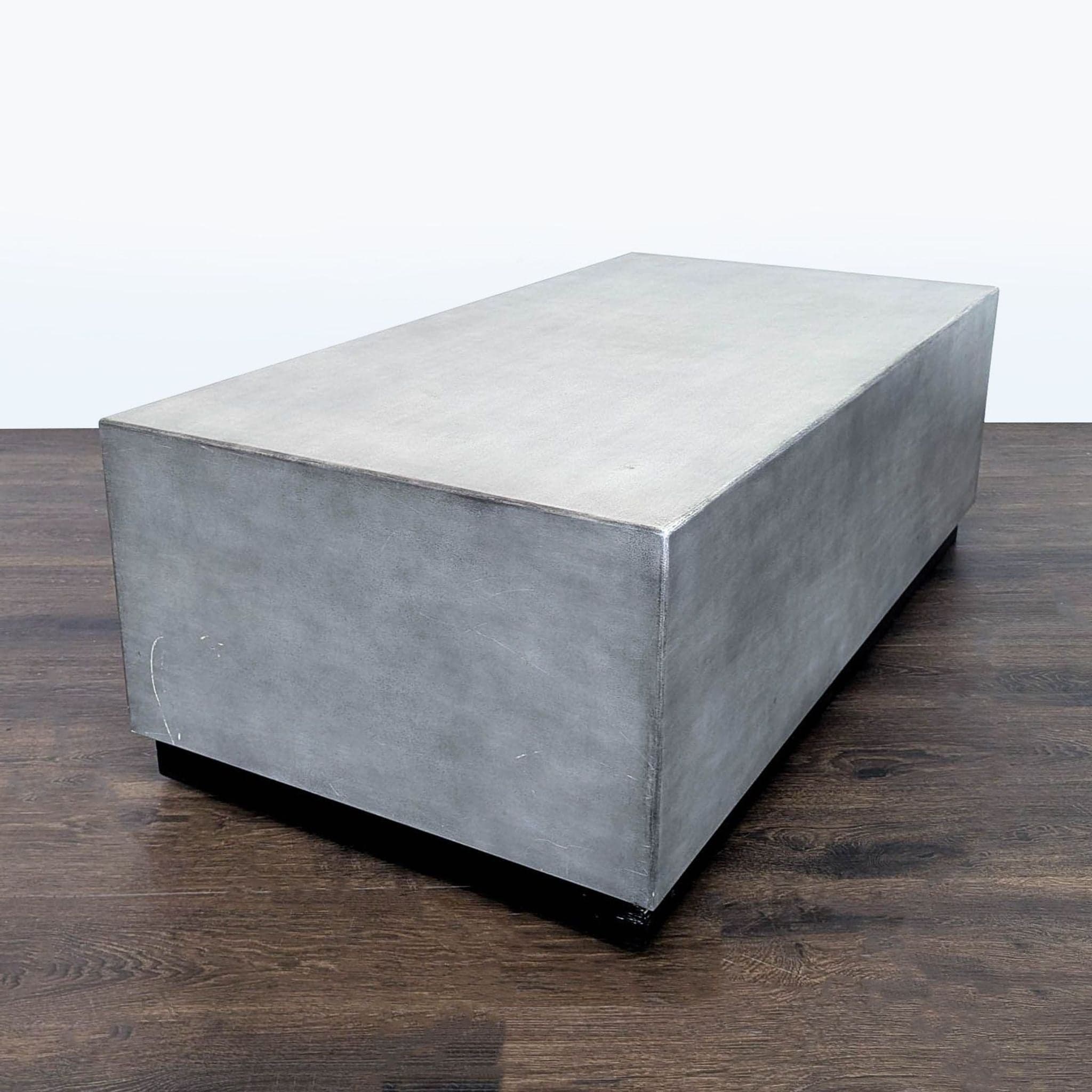 Pottery Barn Byron Rectangular Coffee Table - Thumbnail 6