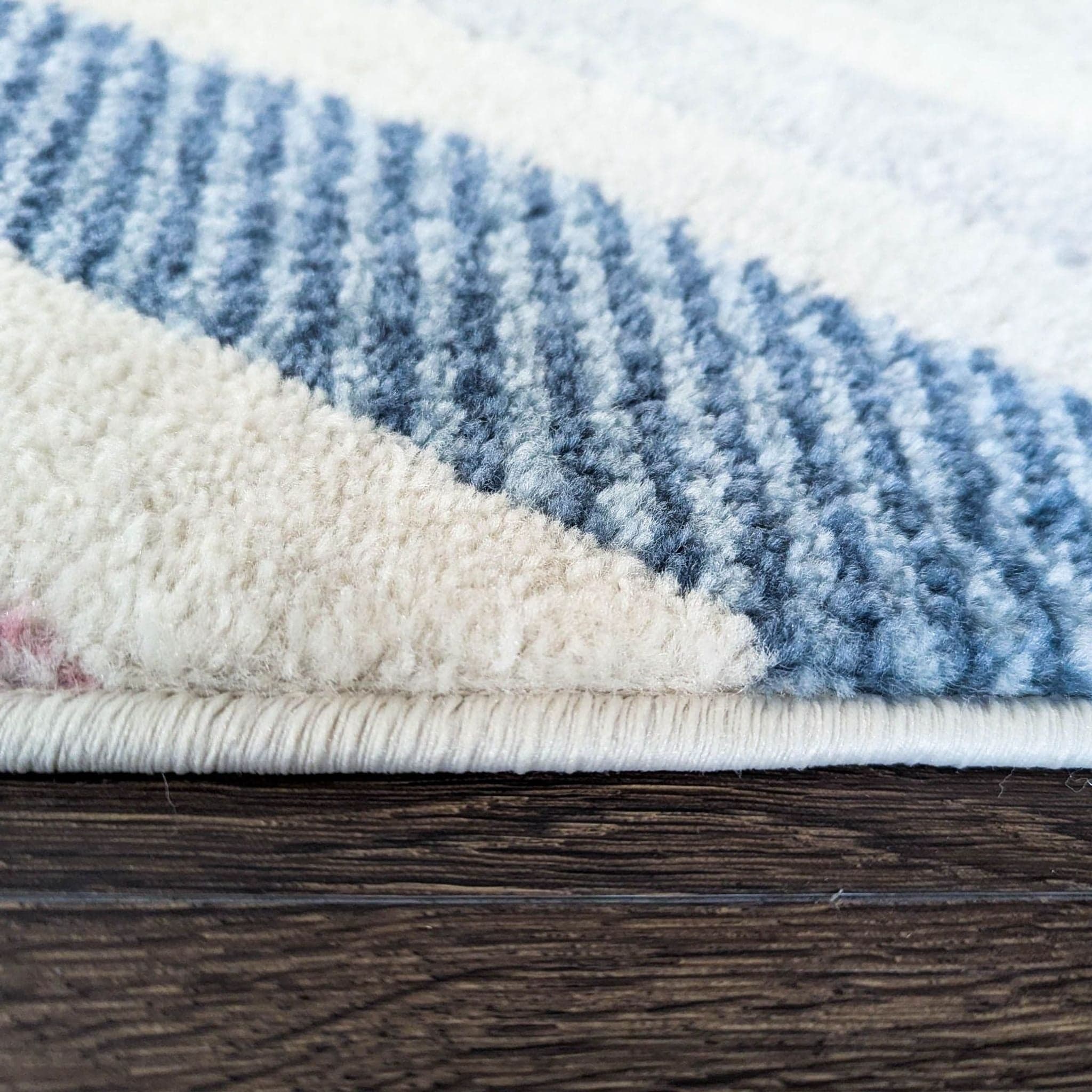 nuLOOM Modern Chevron Multicolor Area Rug - Thumbnail 4