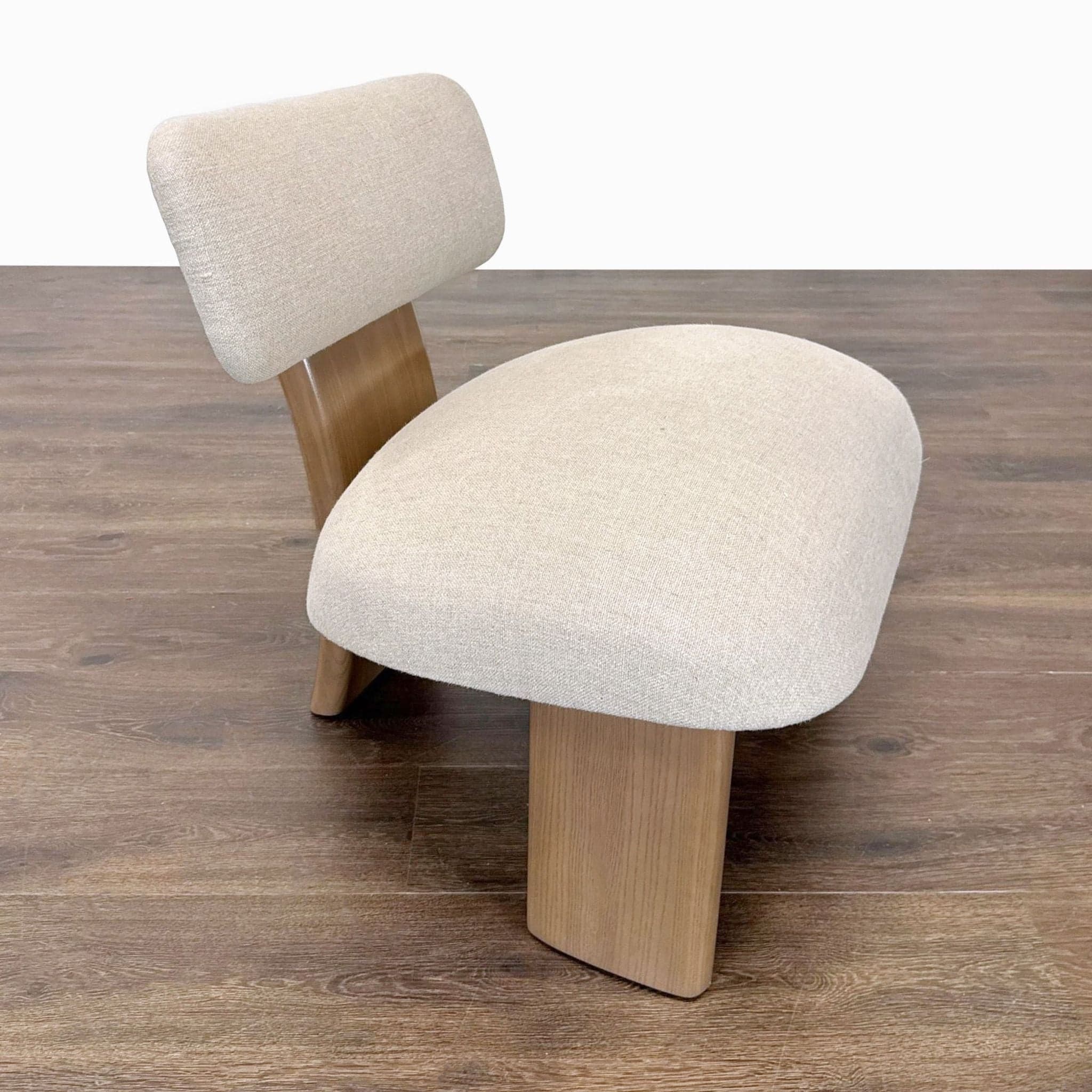 Maiden Home Kenmare Modern Lounge Chair with Light Wood Frame and Cream Upholstery - Thumbnail 2