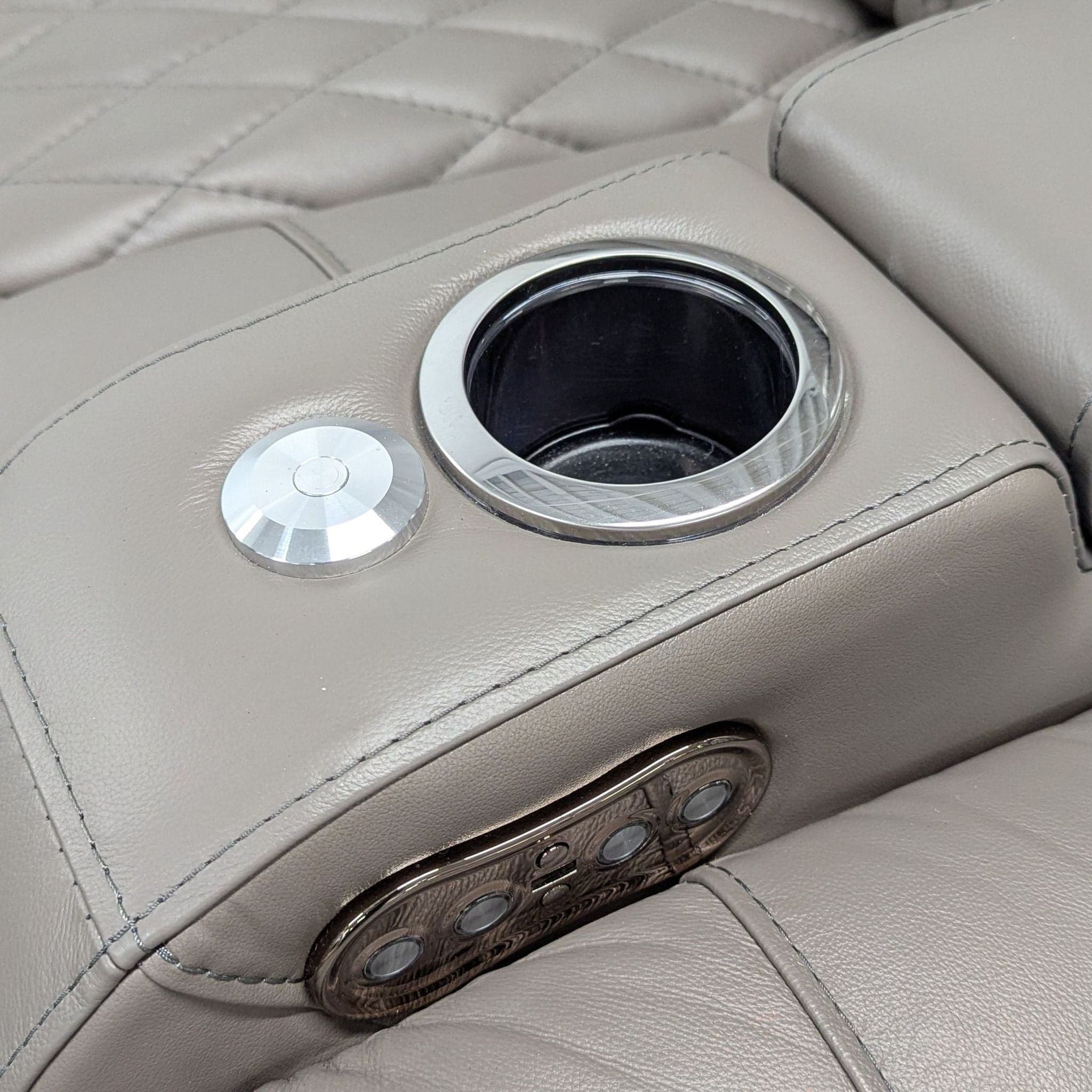 Seatcraft Muse 3-Seat Power Reclining Home Theater Sofa with Cup Holders - Thumbnail 9