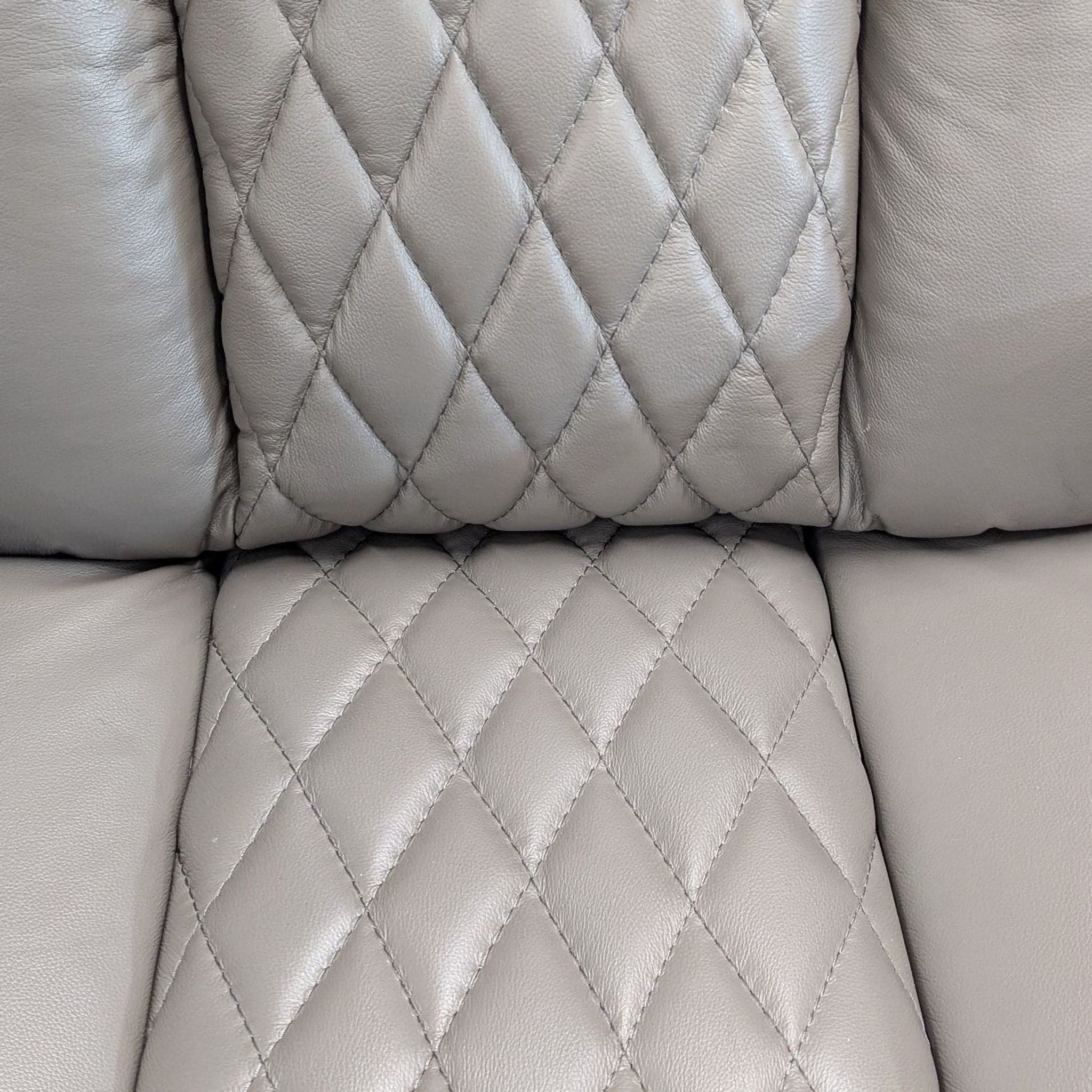 Seatcraft Muse 3-Seat Power Reclining Home Theater Sofa with Cup Holders - Thumbnail 10