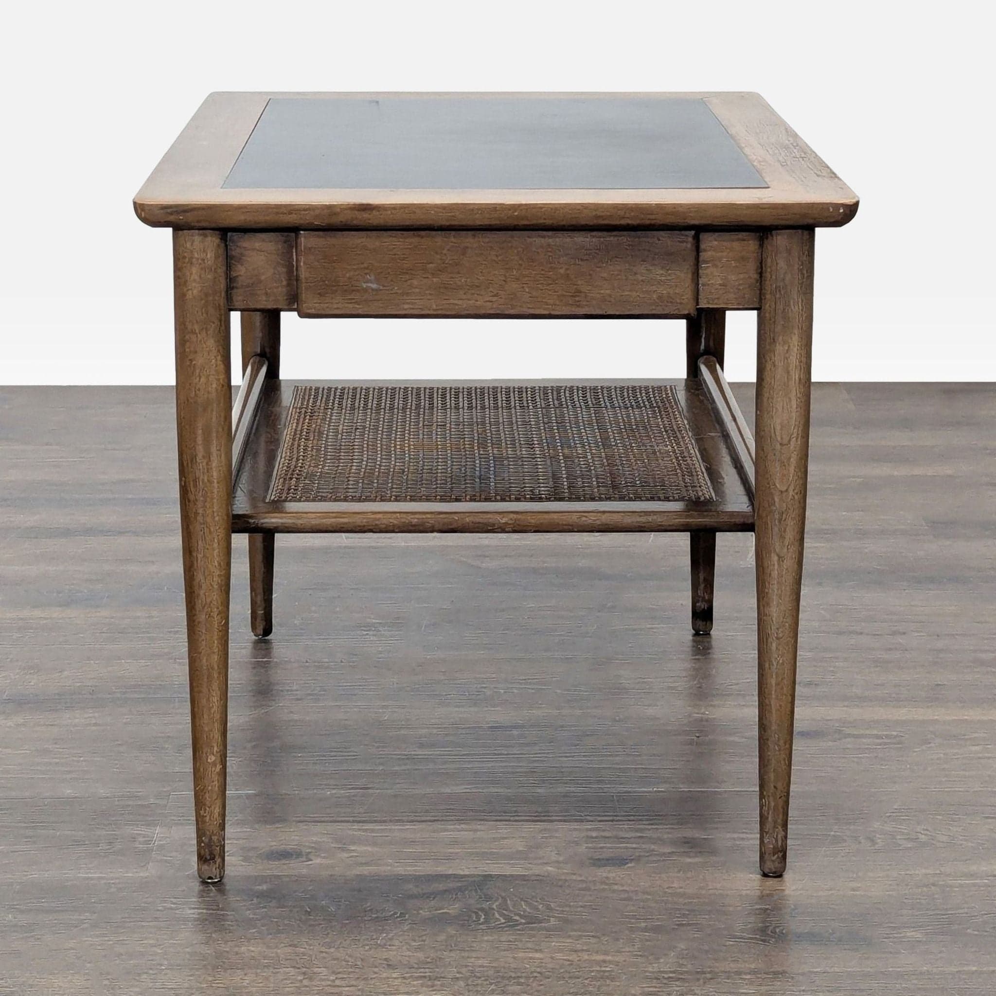 Vintage American of Martinsville Mid-Century End Table - Image 1