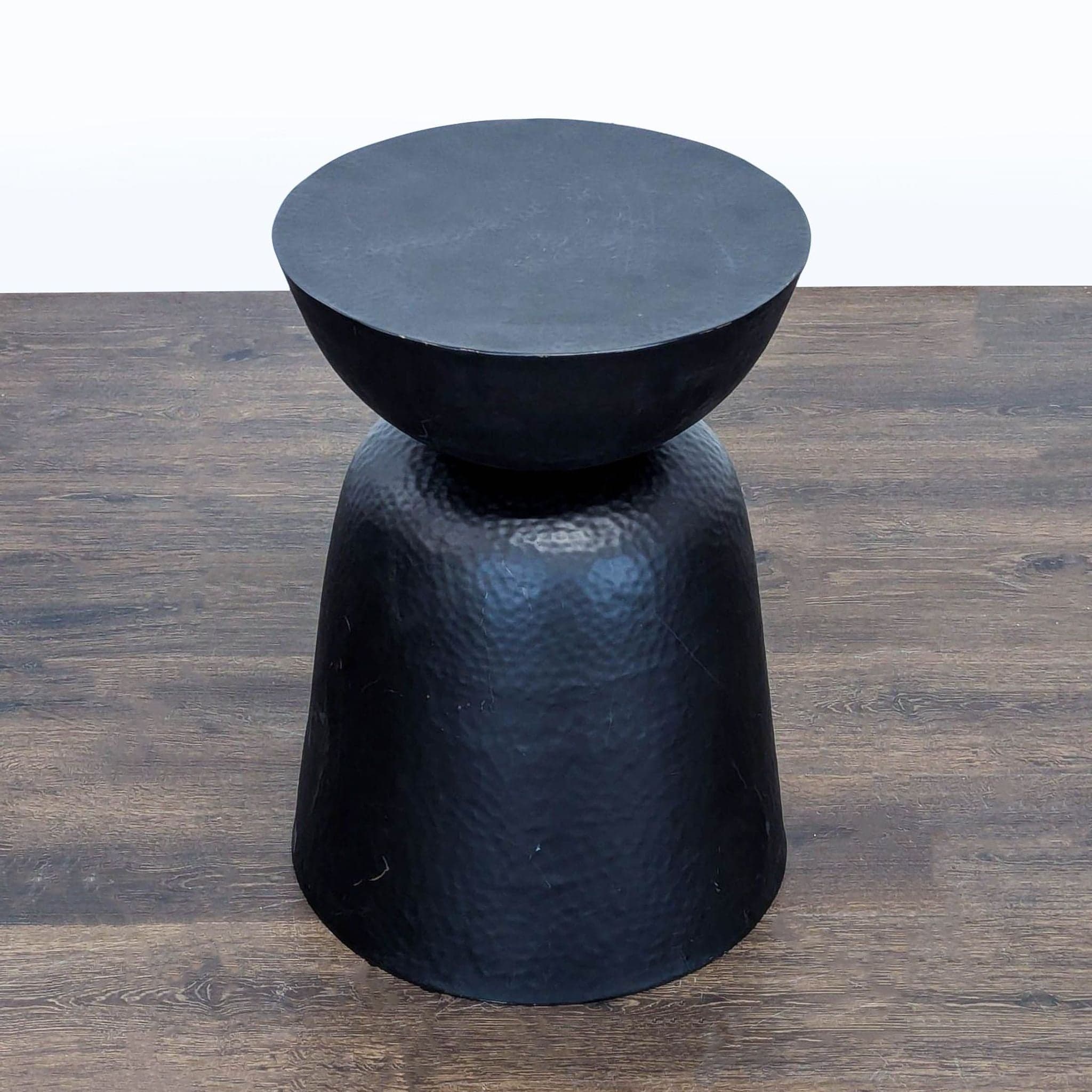 Crate & Barrel Fernando Round Accent Table - Thumbnail 3